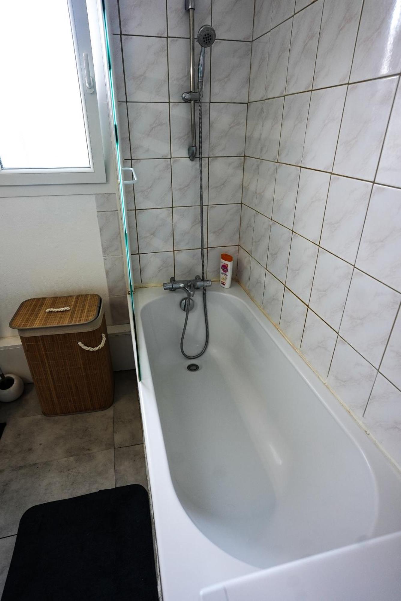 Appartement Temis Et Centre Ville Avec Parking-Wifi Besancon Ngoại thất bức ảnh